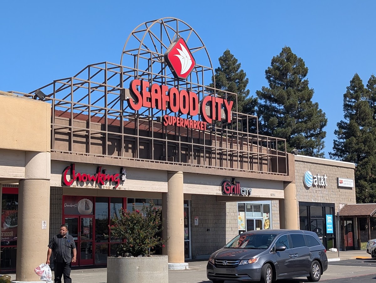 Southpointe Plaza